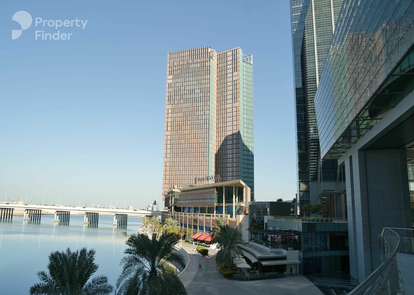 Prestigious Residence | Stunning Views | Vacant - photo 1