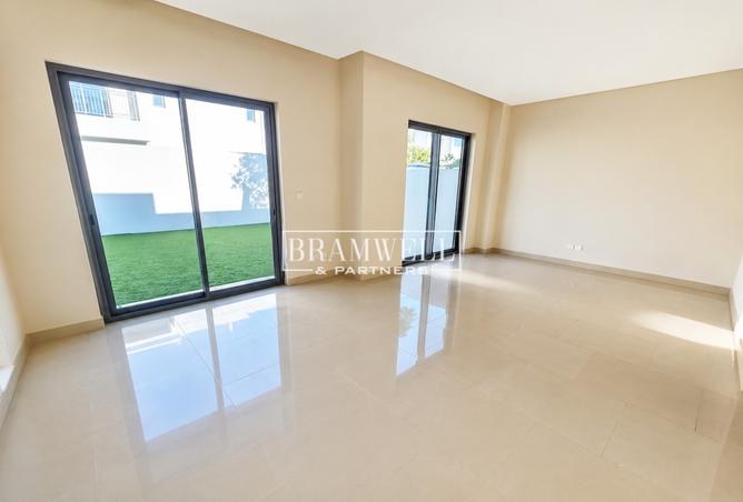 4 Bedroom Villa for Rent in Yasmin Community, Al Raha Gardens - photo 3